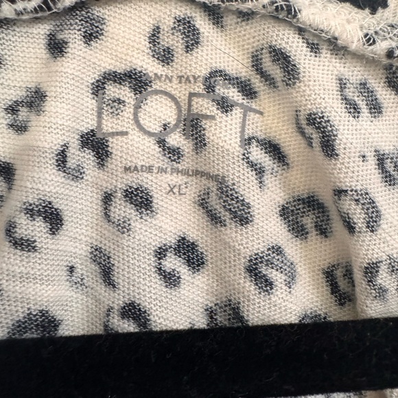 Lightweight sweater - Picture 2 of 2